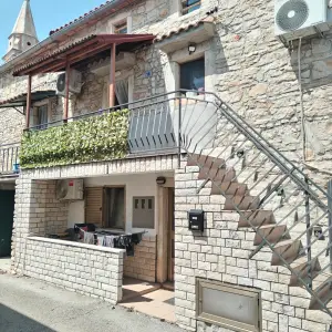 Prodaja kuća Tar