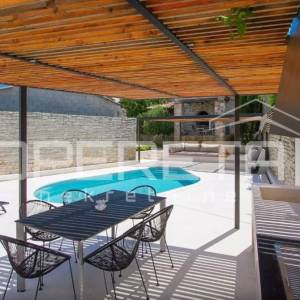 Prodaja, Kuća, Tinjan, Tinjan, Samostojeća, 120m2