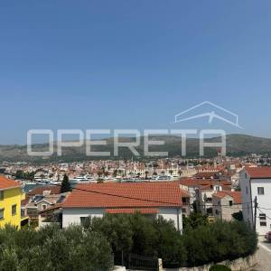 Prodaja, Kuća, Trogir, Trogir, Dvojni objekt, 134m2
