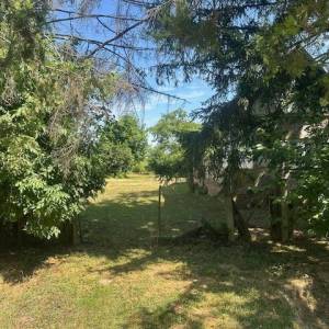 Prodaja, Kuća za rušenje s okućnicom površine 3110m2, PRILIKA!