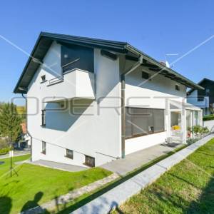 Prodaja, Kuća, Zabok, Bregovita ulica, Samostojeća, 290m2