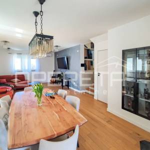 Prodaja, Kuća, Zadar-Centar, Skročini/Vidikovac, Samostojeća, 267m2