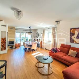 Prodaja, Kuća, Zadar-Centar, Skročini/Vidikovac, Samostojeća, 267m2