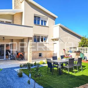Prodaja, Kuća, Zadar-Centar, Skročini/Vidikovac, Samostojeća, 267m2