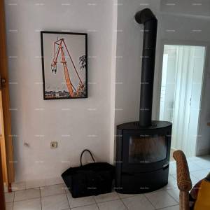 Prodaja kuće na odličnoj lokaciji u neposrednoj blizini Pulske arene, centar!