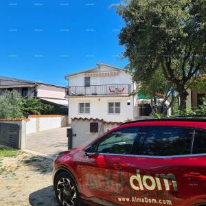 Prodaja kuće sa dva stana, Pavićini!