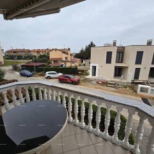 Prodaja lijepog stana s parkirnim mjestom na odličnoj lokaciji, Umag!