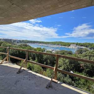 Prodaja luksuznih stanova sa pogledom na Marinu Verudu, Pula!B14