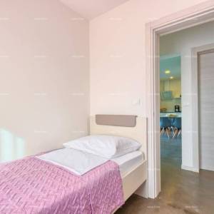 Prodaja moderne vile sa 5 zasebnih apartmana, Pula!