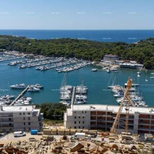 Prodaja modernih stanova u ekskluzivnoj zgradi sa pogledom na Marinu, Pula!