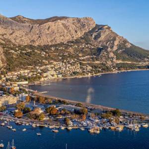 Prodaja, Omiš, poslovni kompleks za obradu kamena