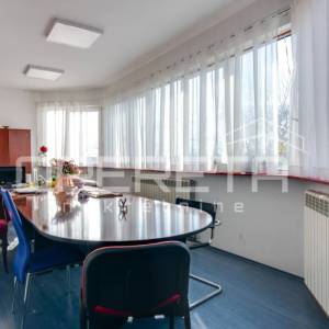 Prodaja, Poslovna zgrada, Karlovac okolica, Lug 74, 700m2