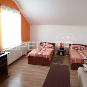 Prodaja, Poslovna zgrada, Osijek, Perešfeld , 356m2