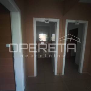 Prodaja, Poslovna zgrada, Rugvica, Okunjska ulica, 730m2