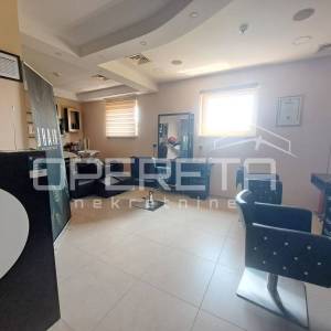 Prodaja, Poslovna zgrada, Rugvica, Okunjska ulica, 730m2
