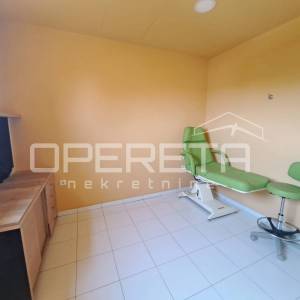 Prodaja, Poslovna zgrada, Rugvica, Okunjska ulica, 730m2