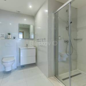 Prodaja, Seget Donji, kuća s apartmanima i zemljištem 