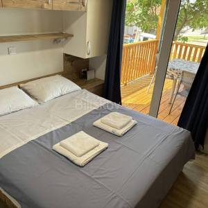 Prodaja, Senj, Volarice,2 prekrasne potpuno opremljene mobilne kućice 