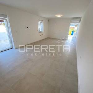 Prodaja, Stan, Brodarica, Brodarica, 1s, 83m2