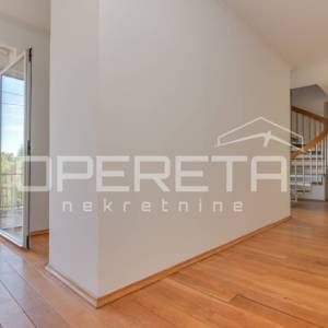 Prodaja, Stan, Centar, Ante Starčevića , 3s, 130m2