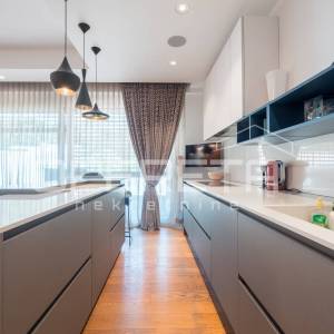 Prodaja, Stan, Centar, Medvedgradska, 3s, 171m2