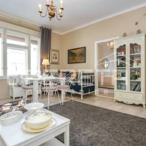 Prodaja, Stan, Centar, Pod Zidom, 2s, 45m2