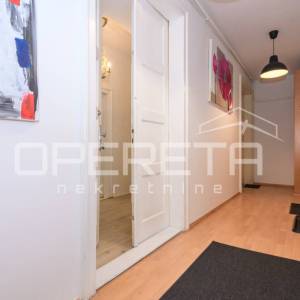 Prodaja, Stan, Centar, Pod Zidom, 2s, 45m2