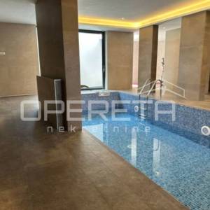 Prodaja, Stan, Centar, Ulica Zrinskih i Frankopana , 4s, 175m2