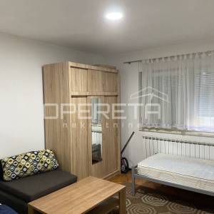 Prodaja, Stan, Centar, Zagrebačka ulica, 2s, 33m2