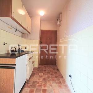 Prodaja, Stan, Gajnice, Gajnice, Garsonjera, 24m2