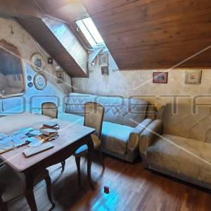 Prodaja, Stan, Gornji grad, Kamenita vrata, 4s, 88m2