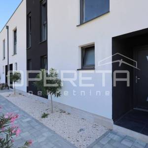 Prodaja, Stan, Privlaka, Privlaka, 4s, 108m2