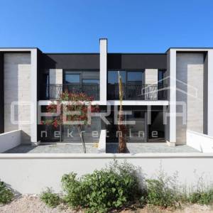 Prodaja, Stan, Privlaka, Privlaka, 4s, 108m2