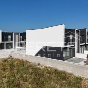 Prodaja, Stan, Privlaka, Privlaka, 4s, 114m2