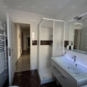 Prodaja stana sa vrtom i bazenom, Poreč!