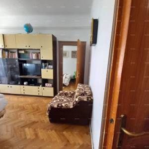Prodaja stana u centru, Pula! Blizina nove bolnice i nove medicinske škole.
