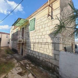 Prodaja, Trogir, Čiovo, dvojna kuća, terasa, blizina mora