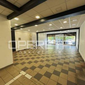Prodaja, Ulični lokal, Koprivnica, Centar, Koprivnica, 90m2