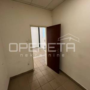 Prodaja, Ulični lokal, Koprivnica, Centar, Koprivnica, 90m2