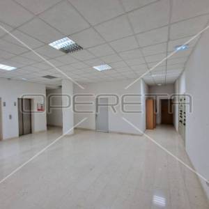 Prodaja, Ured, Škrape, Ulica Matice Hrvatske, 277m2