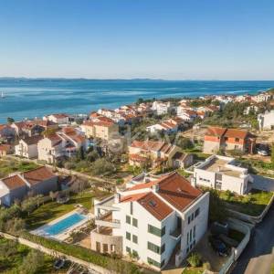 Prodaja, Zadar, luksuzna vila, bazen, vrt, parking