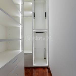 Prodaja, Zagreb, Donji grad, luksuzno uređen četverosoban stan, 3. kat