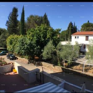 PRODAJE SE APARTMAN 38 m2 NOVIGRAD