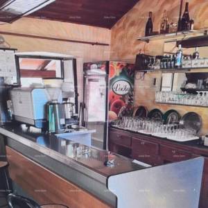 Prodaje se caffe bar pizzerija u Marčani