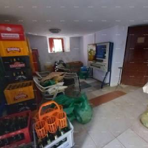 Prodaje se caffe bar pizzerija u Marčani