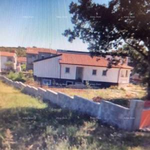 Prodaje se građevinsko zemljište, Poreč, 1000m2
