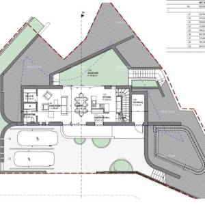 Prodaje se  građevinsko zemljište sa ruševnom kućicom  Labin, s pogledom na more i projektom