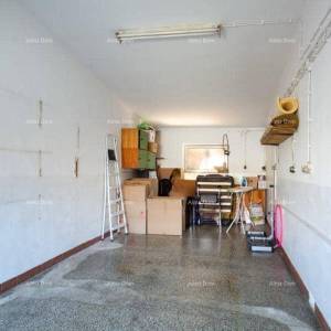 Prodaje se kuća sa poslovnim prostorom, Valdebek