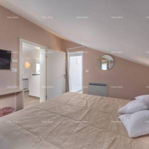 Prodaje se moderna villa sa bazenom, 360 m2, Poreč!