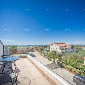 Prodaje se moderna villa sa bazenom, 360 m2, Poreč!